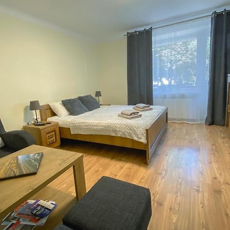 Peter'S Market Apartment Liepaja Exterior photo